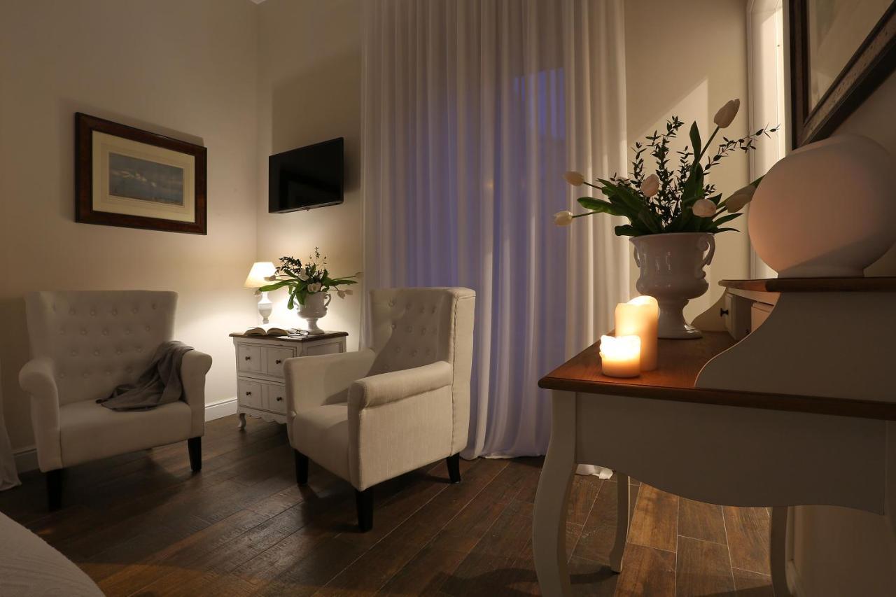 Daplace - Arena House Affittacamere 2*